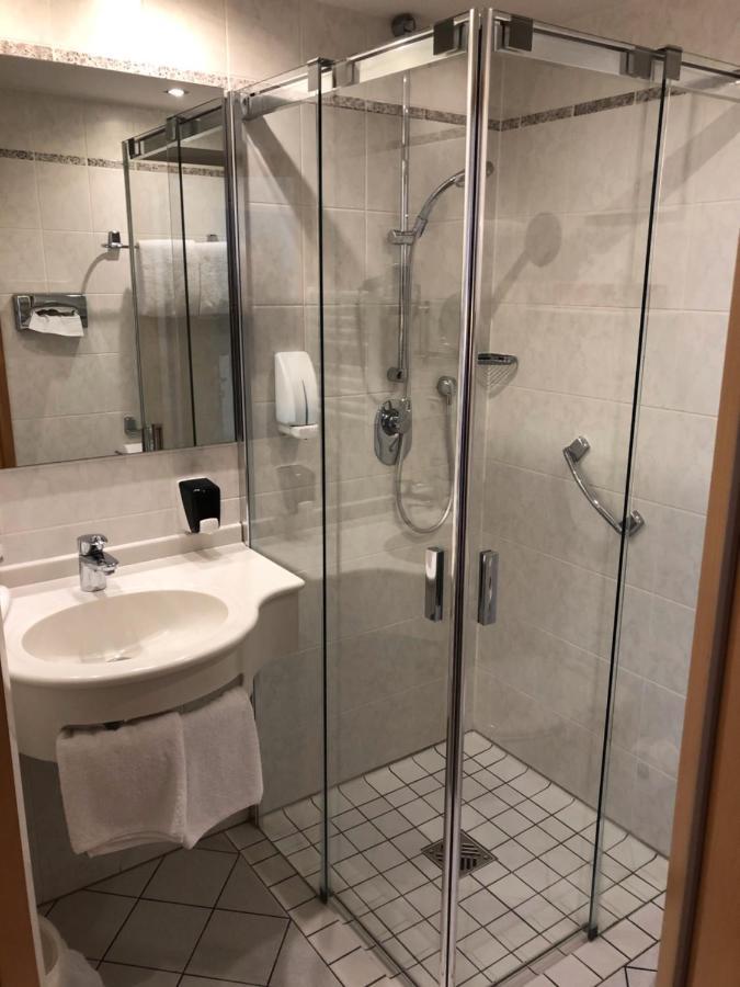 Готель Engelberg 24H Check In Ванген-ім-Алльгой Екстер'єр фото